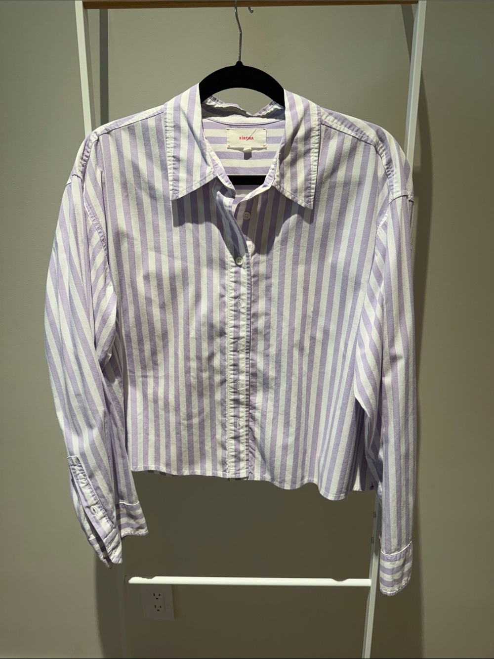 XiRENA Lavender & White Striped Shirt